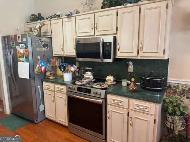 3 bedroom, 2 bathroom single family residence for sale at 98 Lee Road 0555, Phenix City, AL 36867 — photo 10