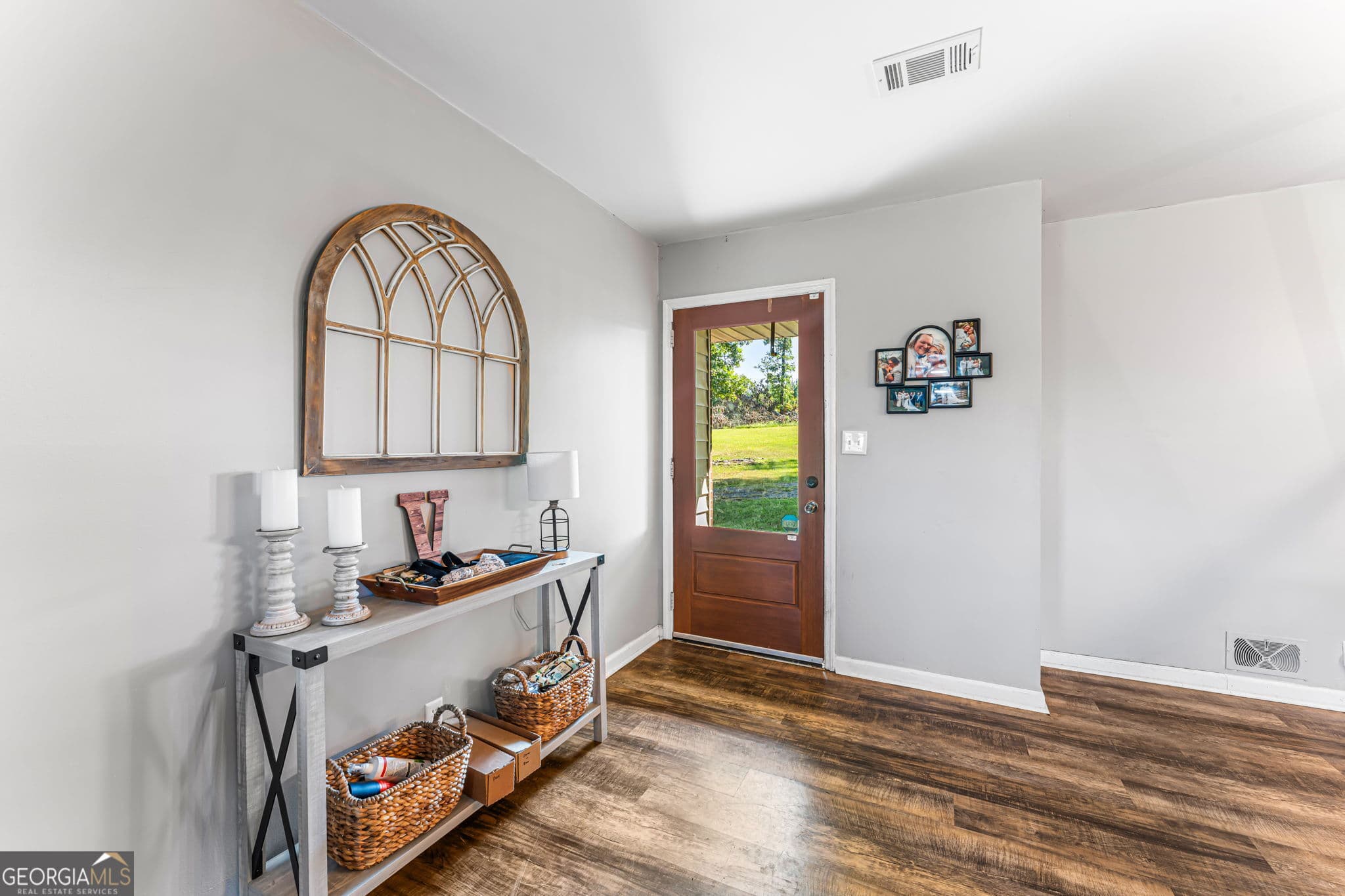 4 bedroom, 3 bathroom, 2,796 sq ft single family residence under contract at 211 Allen Road, Musella, GA 31066 — photo 5