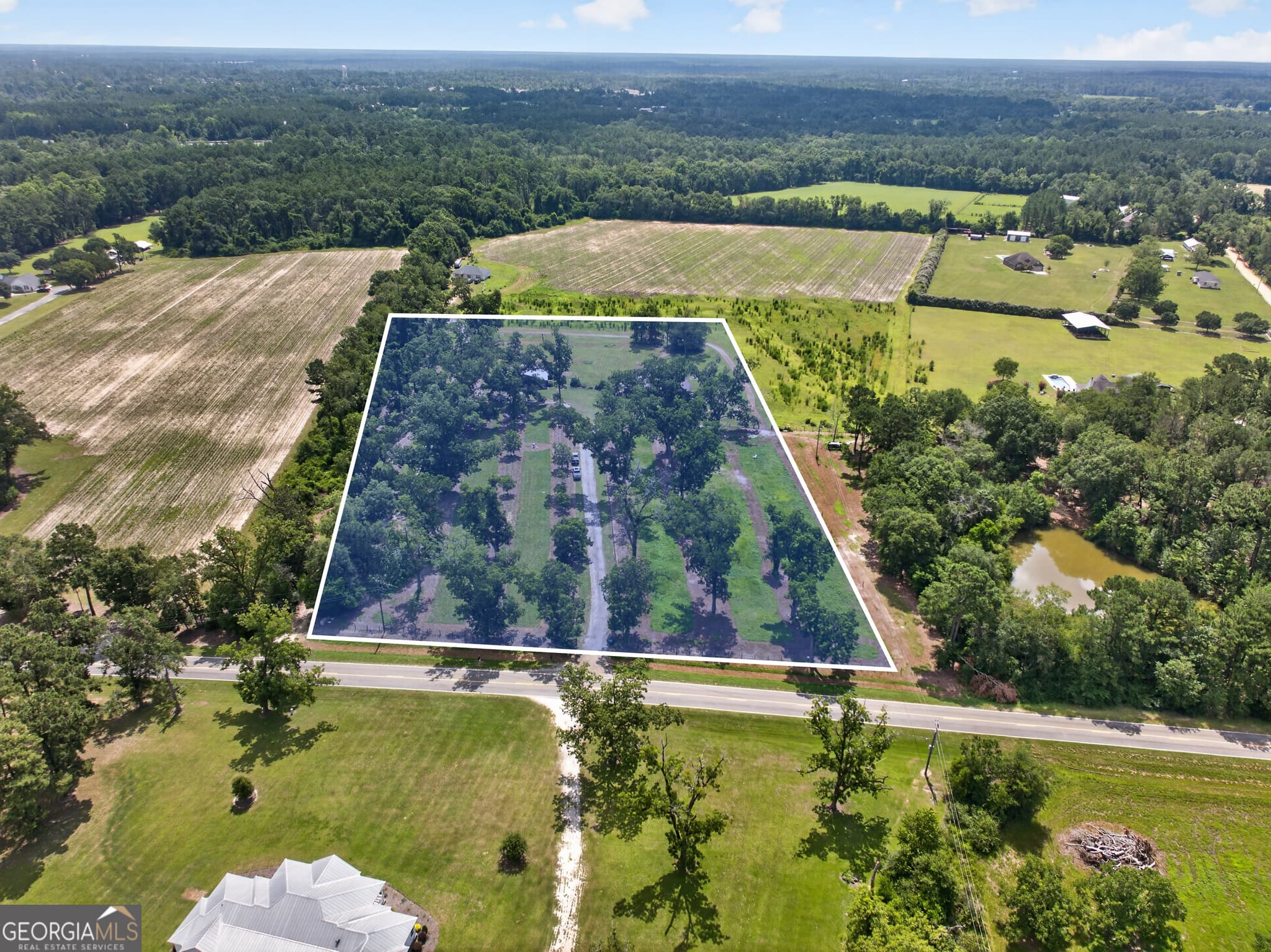 5 bedroom, 4 bathroom, 2,776 sq ft single family residence for sale at 7086 Shiloh Road, Hahira, GA 31632 — photo 3