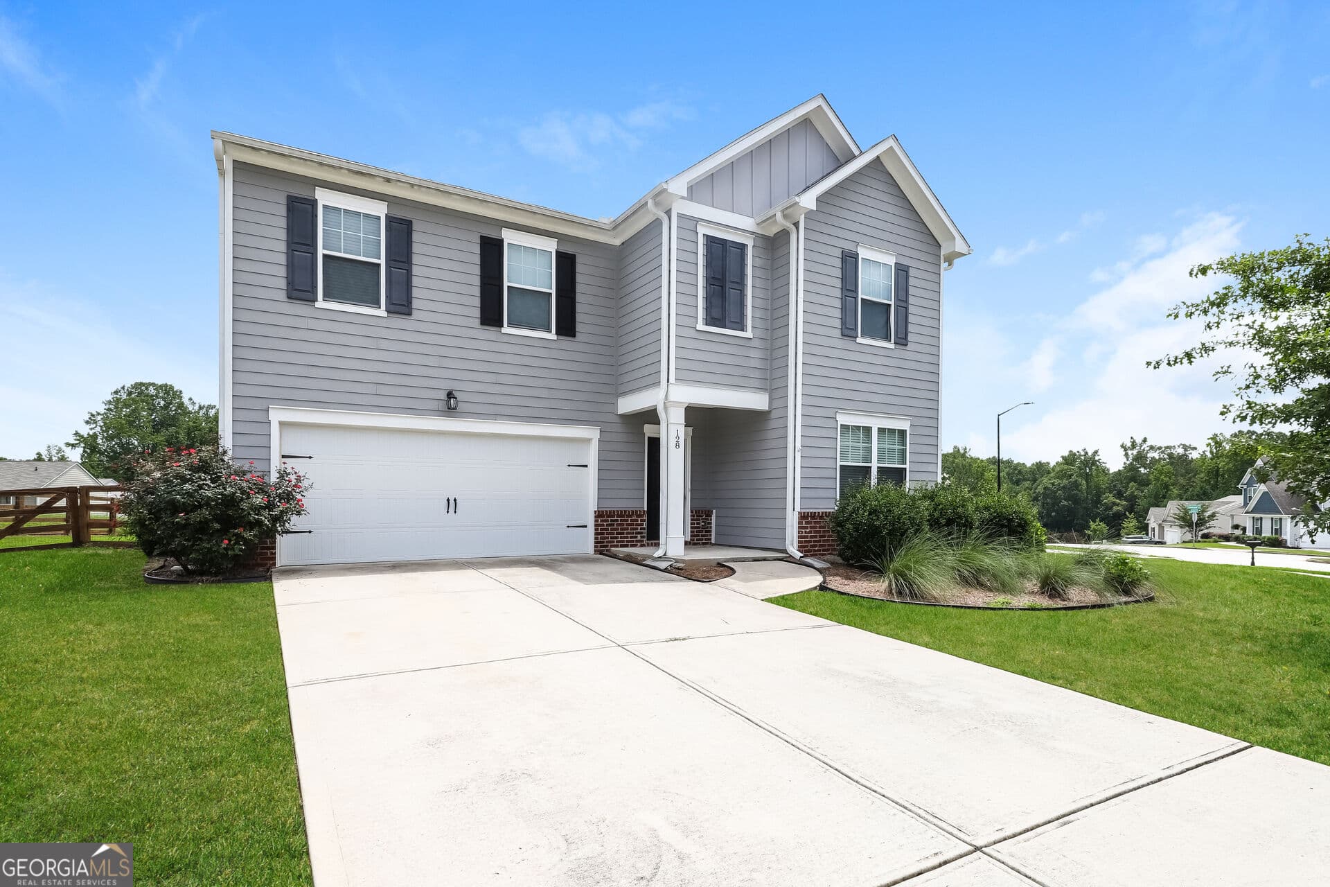 5 bedroom, 3 bathroom, 2,798 sq ft single family residence for sale at 128 Meriwether Lane, Villa Rica, GA 30180 — photo 4