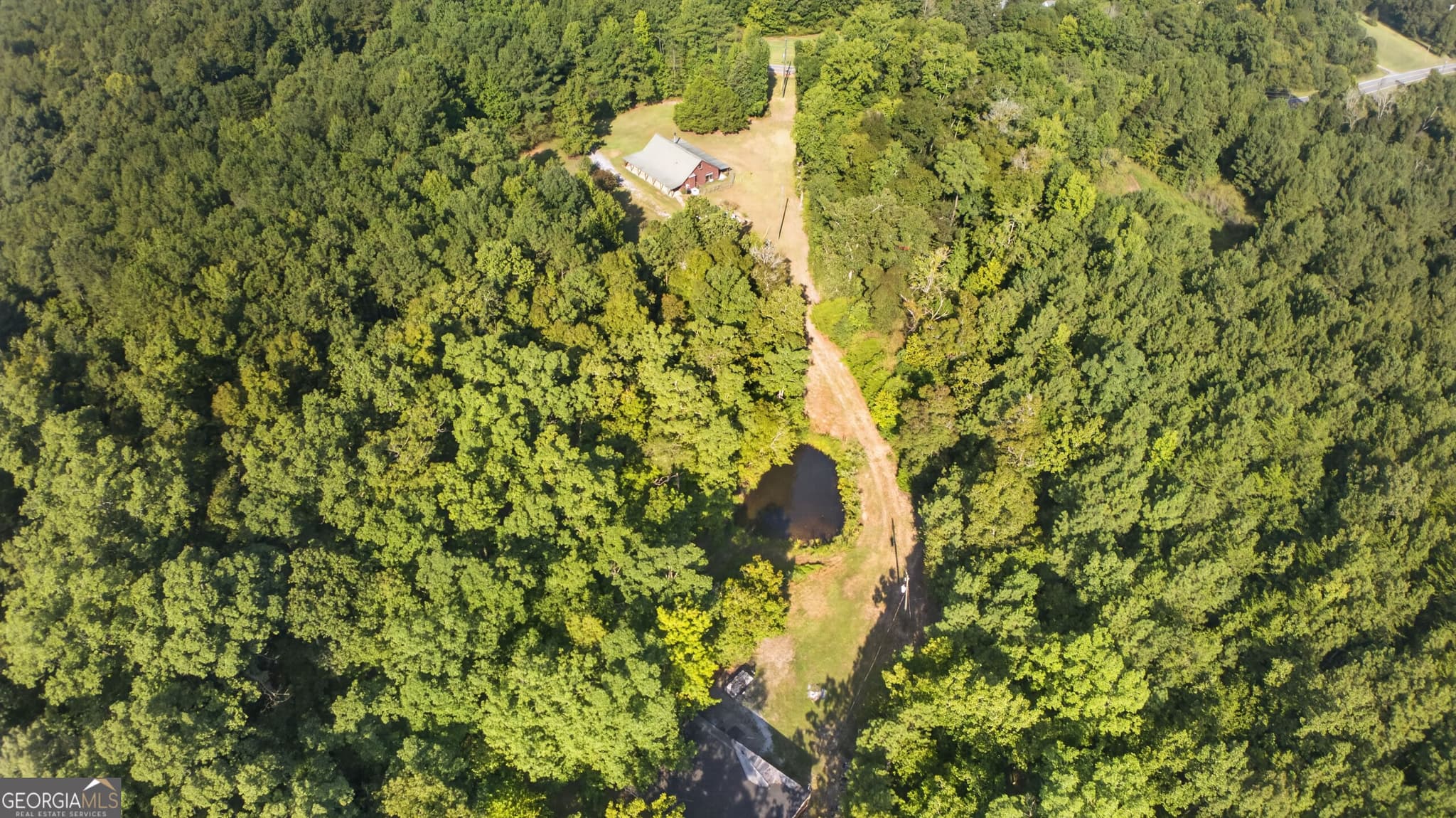 3 bedroom, 2 bathroom cabin,single family residence for sale at 185 Spout Springs Road, Rome, GA 30161 — photo 4