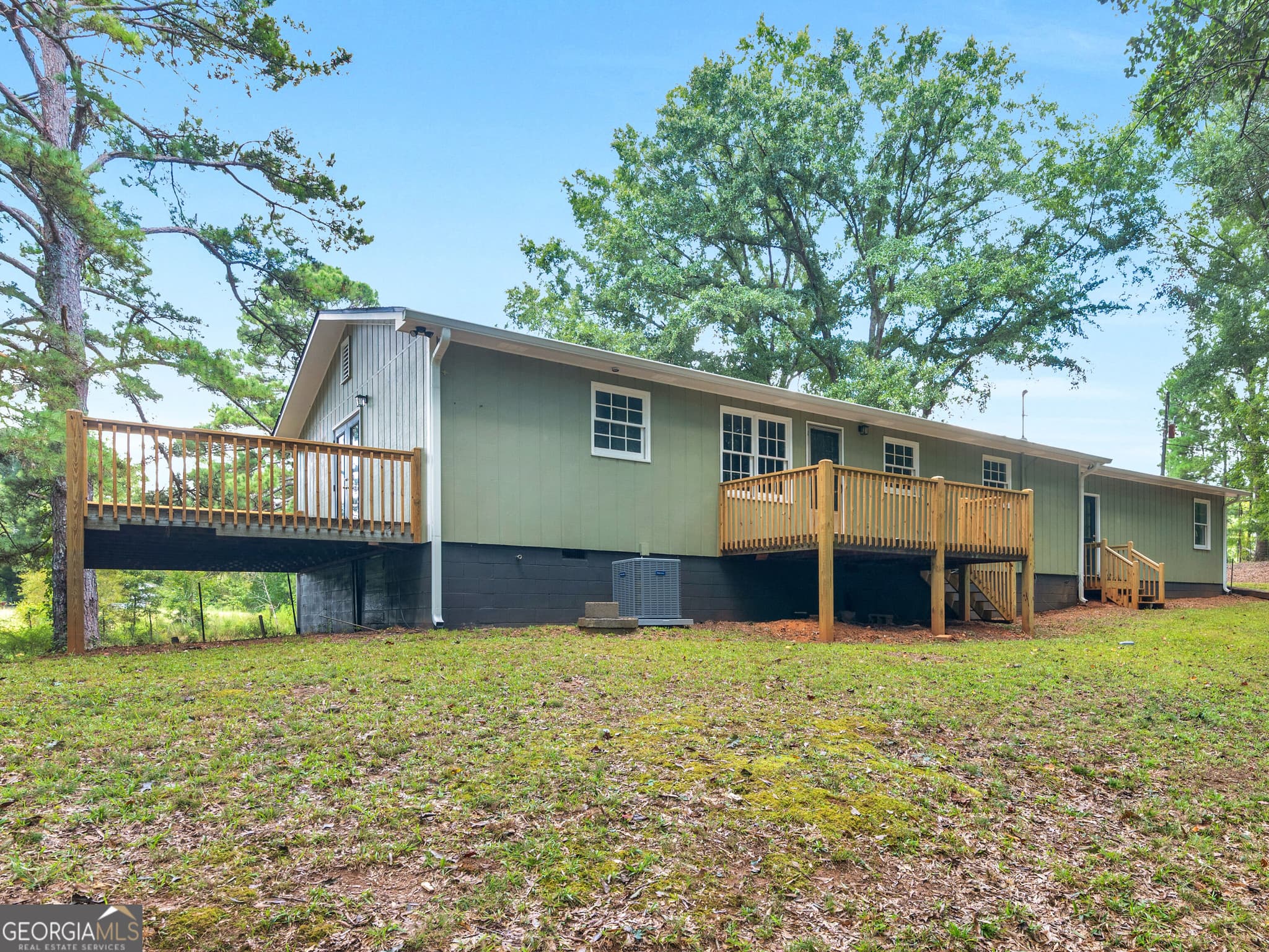 4 bedroom, 2 bathroom, 2,120 sq ft single family residence for sale at 2172 Garner Road, Gay, GA 30218 — photo 3