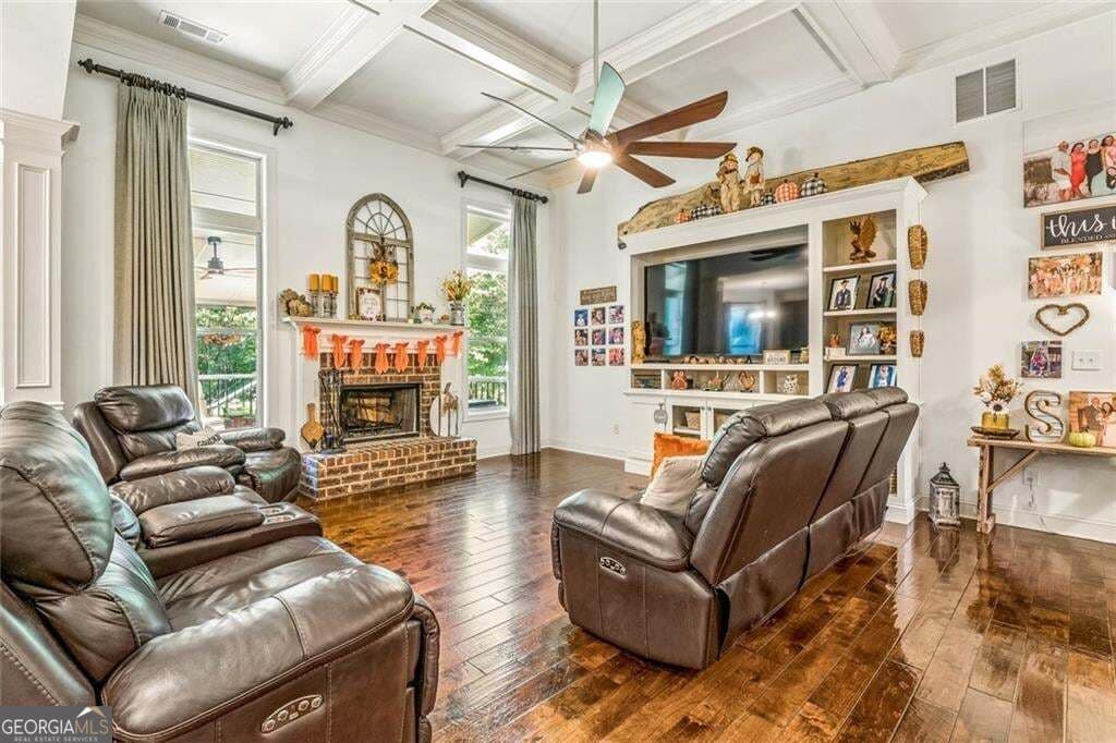 7 bedroom, 6 bathroom, 5,042 sq ft single family residence for sale at 209 Thyme Leaf Way, Locust Grove, GA 30248 — photo 8