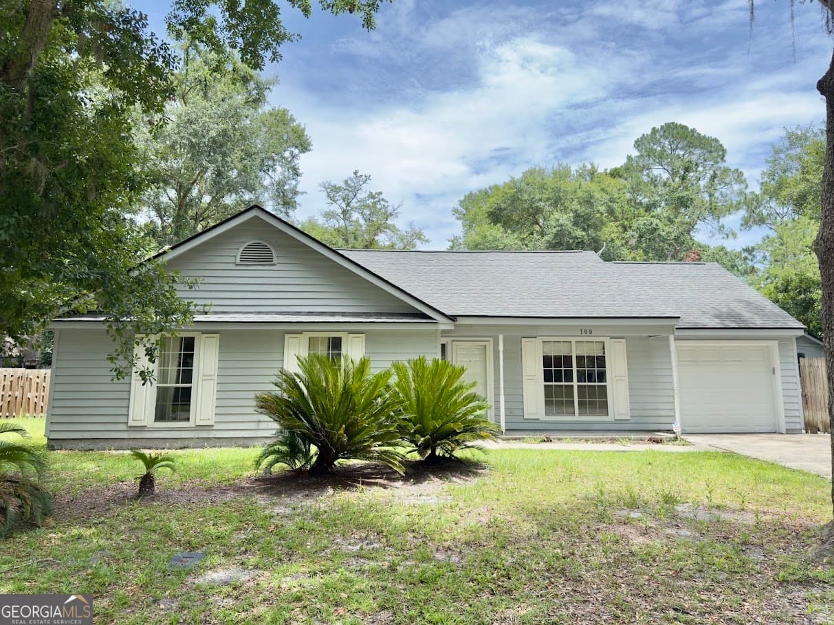 3 bedroom, 2 bathroom, 1,428 sq ft single family residence for rent at 109 Waterman Road, St. Marys, GA 31558 for $1,800 a month — photo 1 of 1