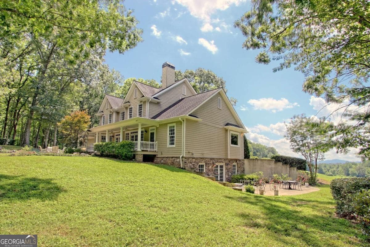 5 bedroom, 4.5 bathroom single family residence for sale at 299 Old Homestead Lane, Hayesville, NC 28904 — photo 4