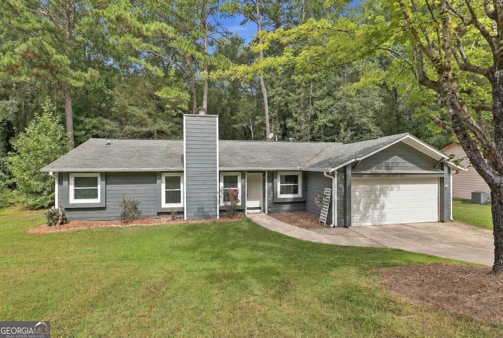 3 bedroom, 2 bathroom, 1,302 sq ft single family residence for rent at 126 Pheasant Ridge, Peachtree City, GA 30269 for $2,075 a month — photo 1 of 1