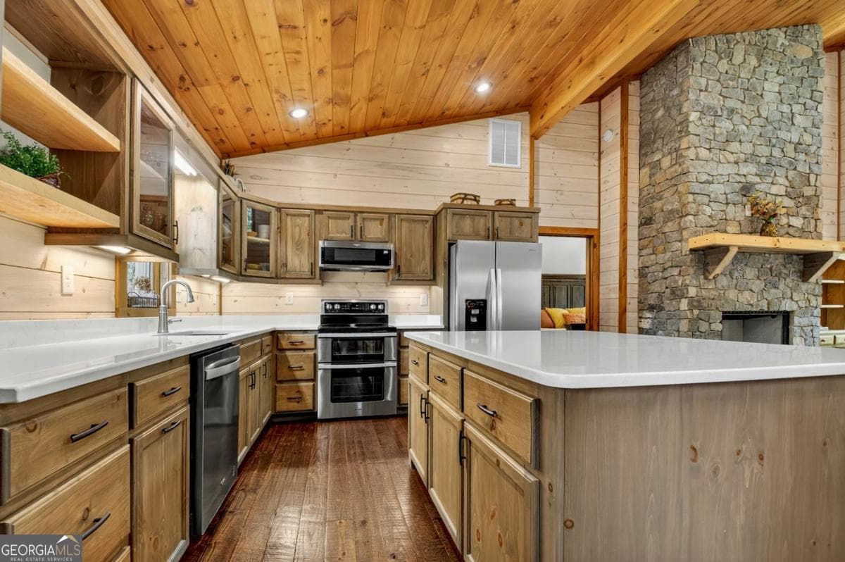 4 bedroom, 4 bathroom single family residence for sale at 558 Tipton Springs Road, Morganton, GA 30560 — photo 4