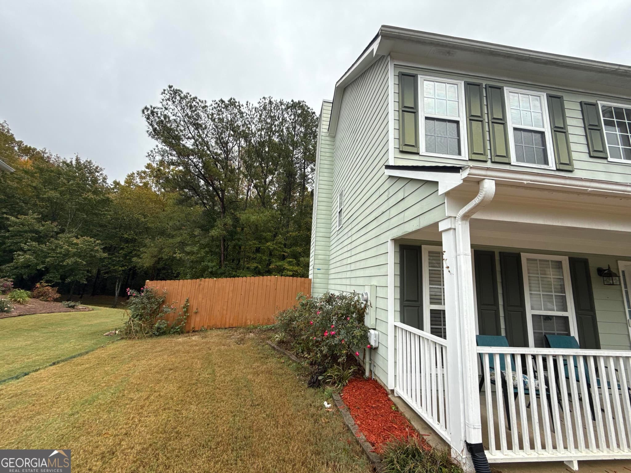 5 bedroom, 2.5 bathroom, 2,500 sq ft single family residence for sale at 2117 Caneridge Drive, Marietta, GA 30064 — photo 2