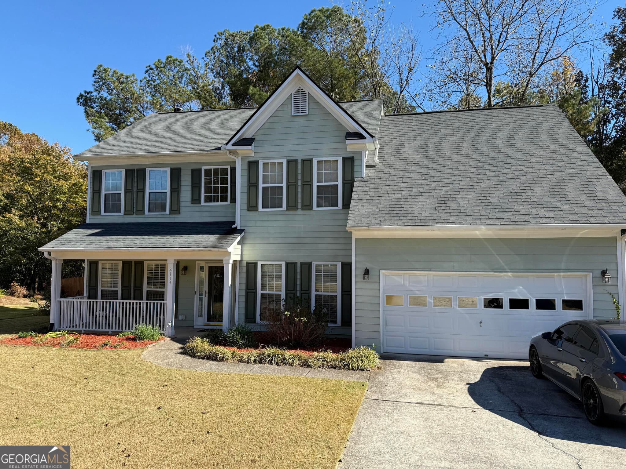 5 bedroom, 2.5 bathroom, 2,500 sq ft single family residence for sale at 2117 Caneridge Drive, Marietta, GA 30064 — photo 1 of 8