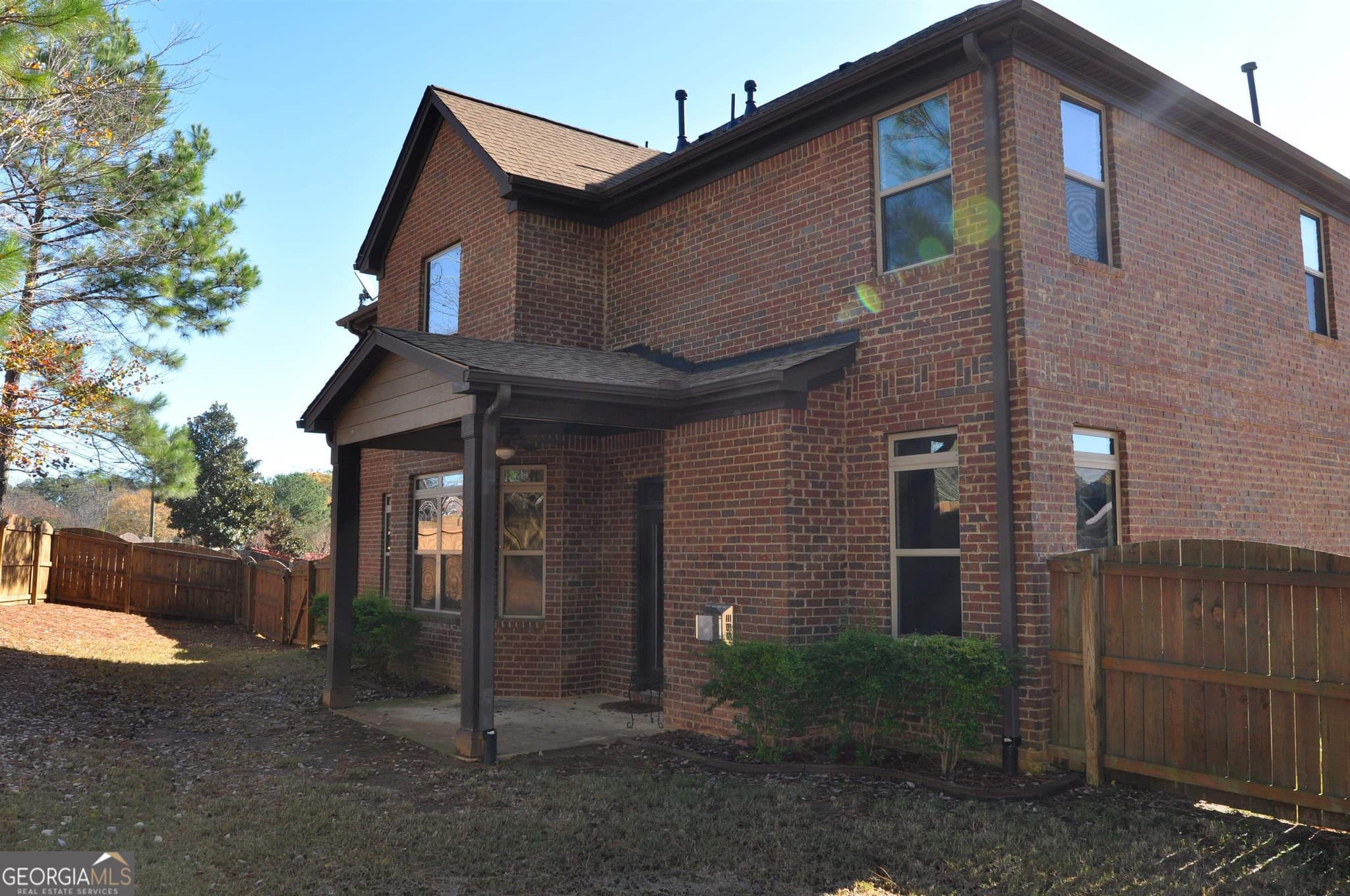 4 bedroom, 3.5 bathroom, 3,224 sq ft single family residence for sale at 337 Snow Bird Drive, Hampton, GA 30228 — photo 4