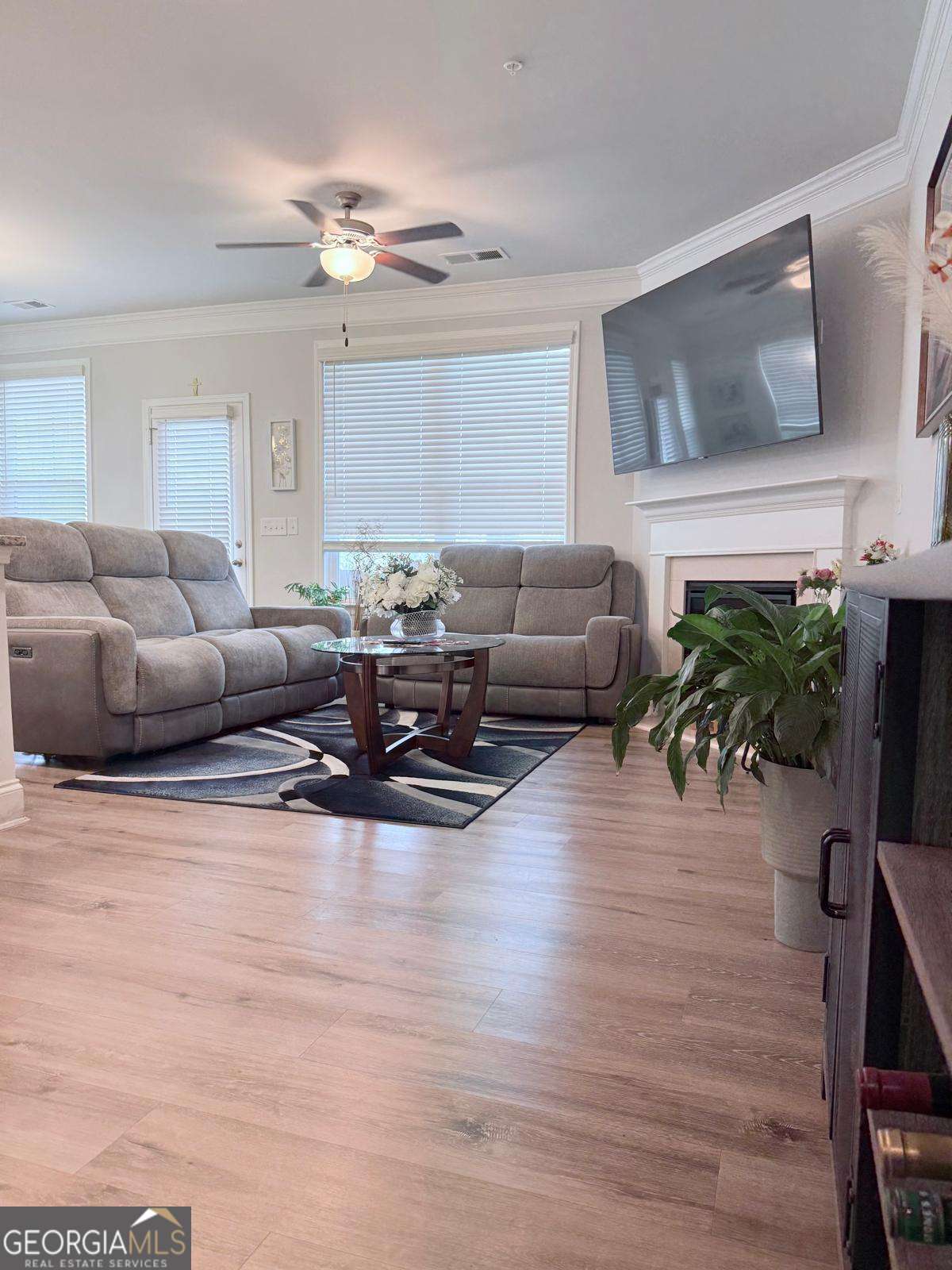 3 bedroom, 2.5 bathroom, 2,013 sq ft townhouse for sale at 800 Exposition Pte, Marietta, GA 30067 — photo 9