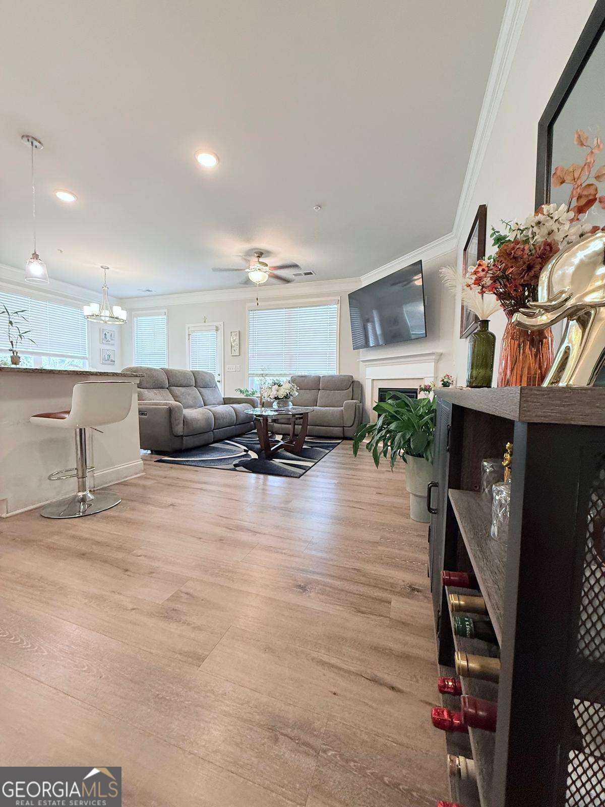 3 bedroom, 2.5 bathroom, 2,013 sq ft townhouse for sale at 800 Exposition Pte, Marietta, GA 30067 — photo 8