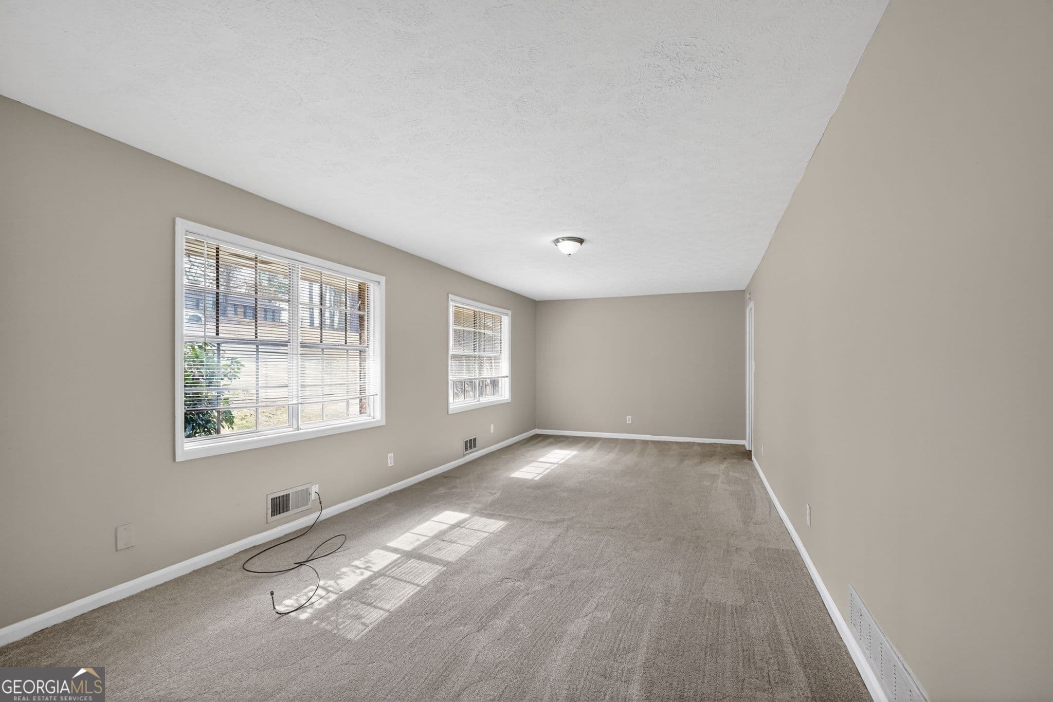 3 bedroom, 2 bathroom, 2,244 sq ft single family residence for sale at 2234 Seven Oaks Circle, Conley, GA 30288 — photo 10