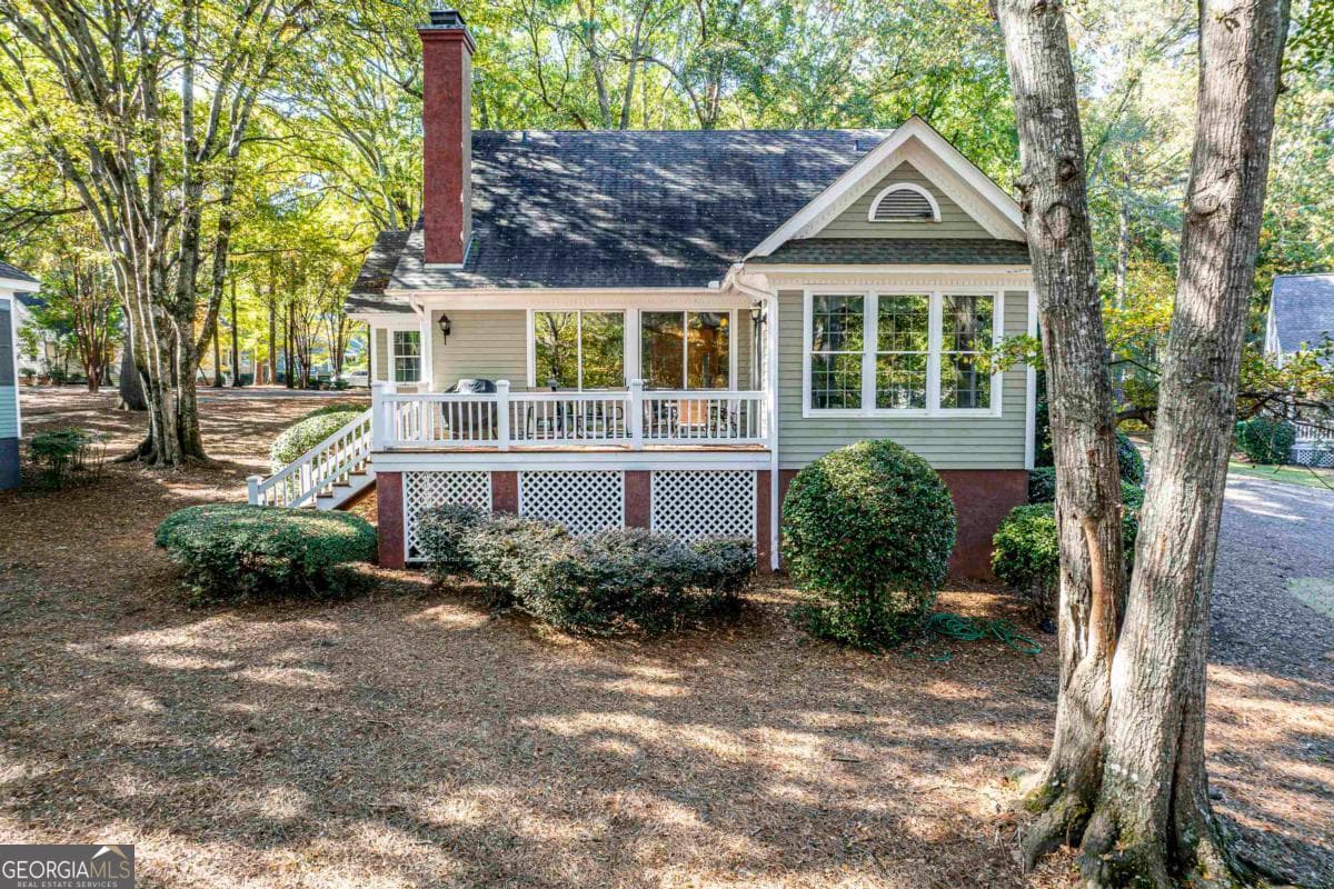 3 bedroom, 3.5 bathroom, 2,175 sq ft single family residence for sale at 131 Oakton, Eatonton, GA 31024 — photo 3