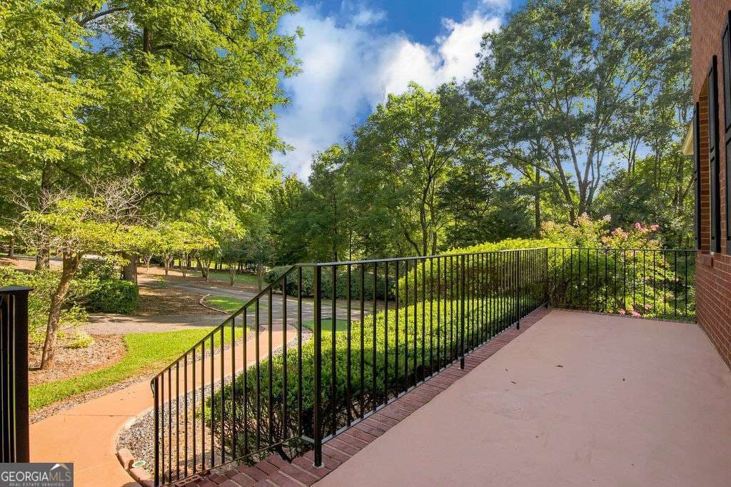 5 bedroom, 3 bathroom, 3,240 sq ft single family residence for sale at 245 Deerhill Drive, Bogart, GA 30622 — photo 7
