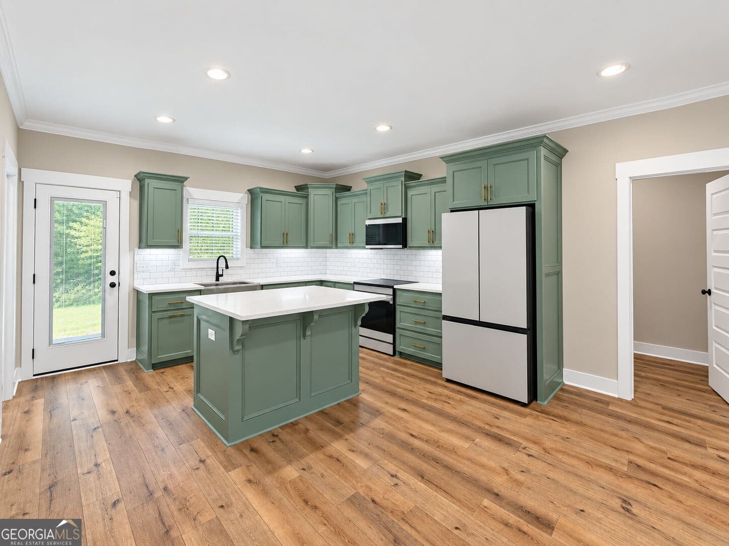 4 bedroom, 2 bathroom, 2,373 sq ft single family residence for sale at 6325 Chug A Lug Road, Hahira, GA 31632 — photo 10