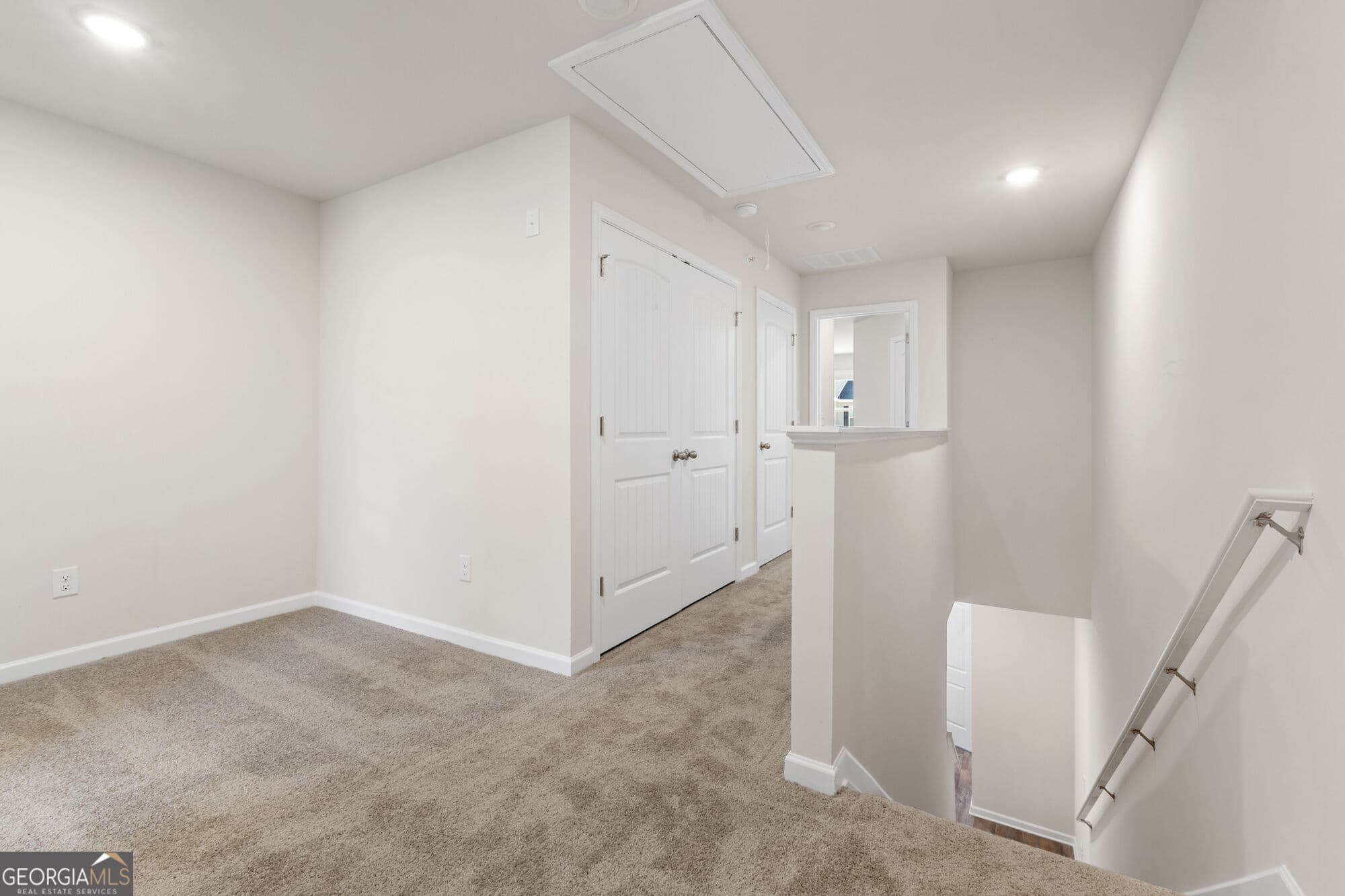 3 bedroom, 2.5 bathroom, 1,598 sq ft townhouse for sale at 8316 Columbia Court, Palmetto, GA 30268 — photo 10