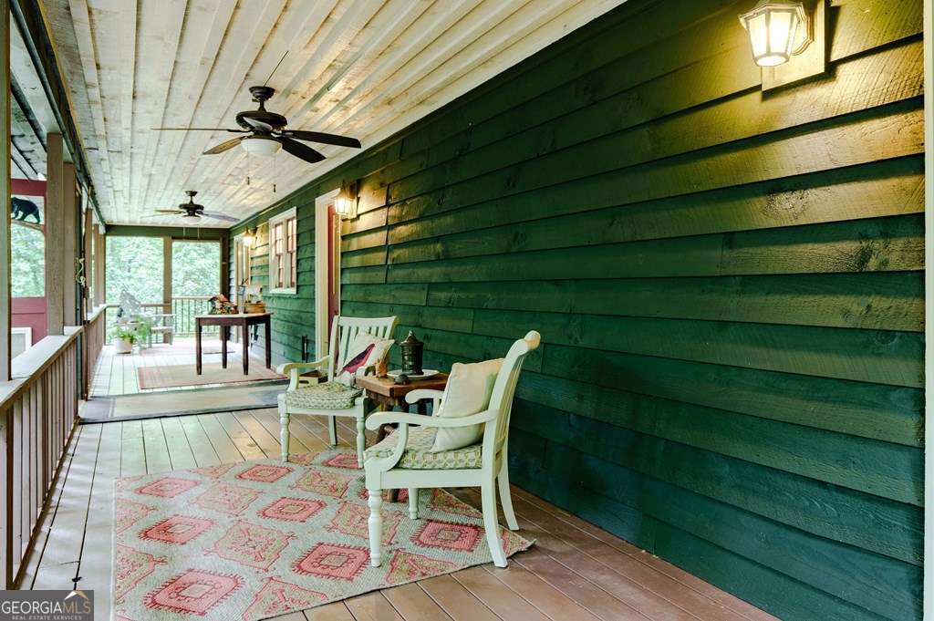 3 bedroom, 3.5 bathroom, 3,328 sq ft single family residence under contract at 11 Treasure Lane, Blairsville, GA 30512 — photo 6