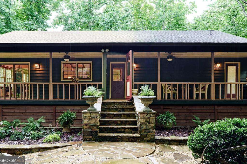 3 bedroom, 3.5 bathroom, 3,328 sq ft single family residence under contract at 11 Treasure Lane, Blairsville, GA 30512 — photo 3