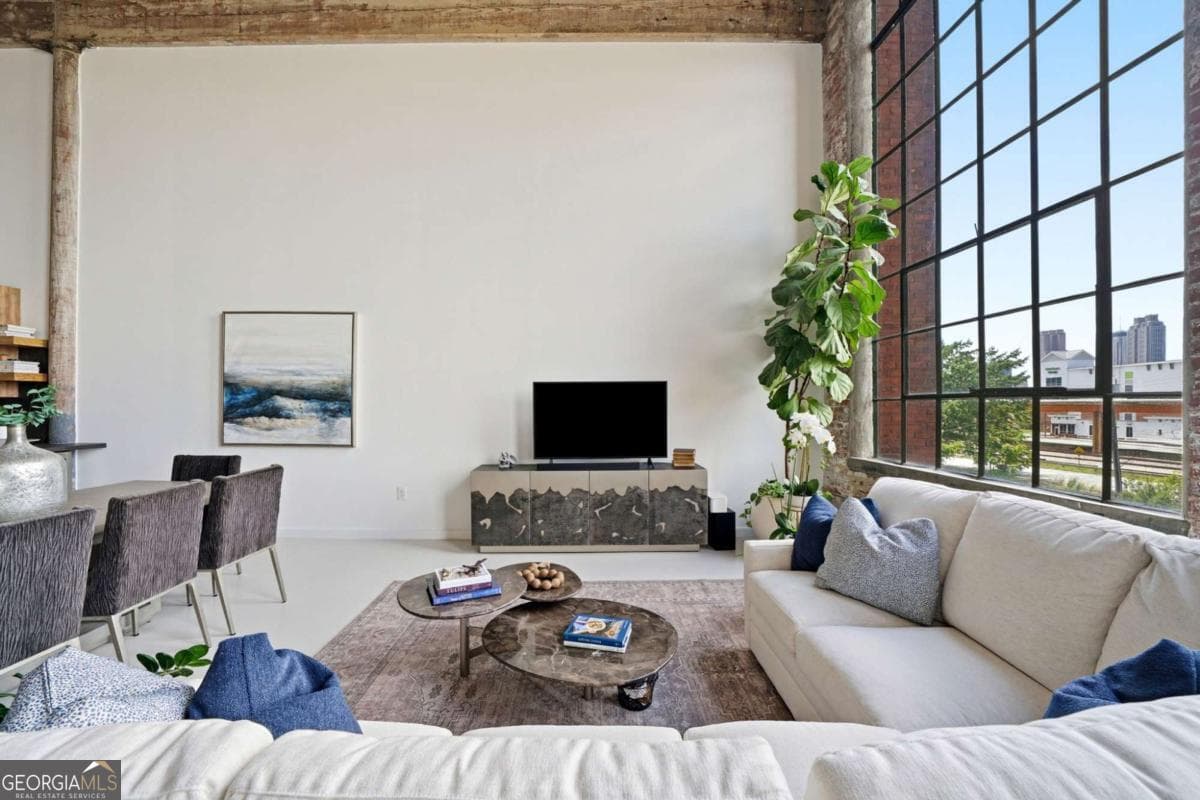 2 bedroom, 2 bathroom, 1,858 sq ft loft,condominium for sale at 170 Boulevard 309E, Atlanta, GA 30312 — photo 3