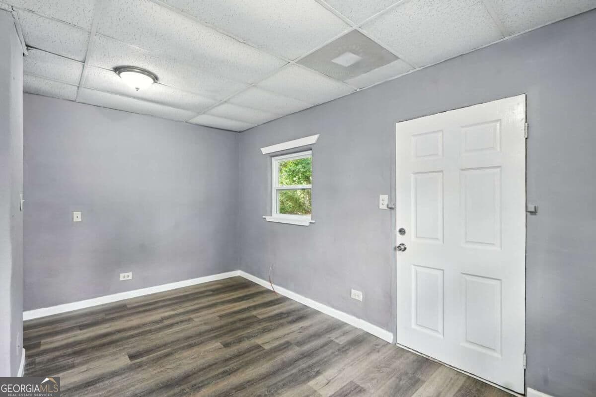 2 bedroom, 1 bathroom duplex for rent at 1527 Langston Avenue B, Atlanta, GA 30310 for $1,450 a month — photo 5