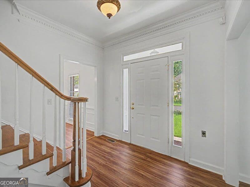 4 bedroom, 3.5 bathroom, 2,691 sq ft single family residence for sale at 2007 Sheffield Place, Dalton, GA 30720 — photo 6