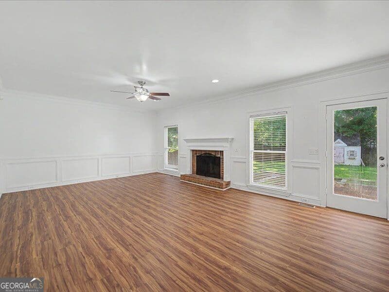 4 bedroom, 3.5 bathroom, 2,691 sq ft single family residence for sale at 2007 Sheffield Place, Dalton, GA 30720 — photo 7