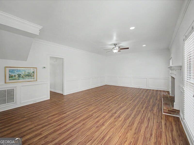 4 bedroom, 3.5 bathroom, 2,691 sq ft single family residence for sale at 2007 Sheffield Place, Dalton, GA 30720 — photo 9