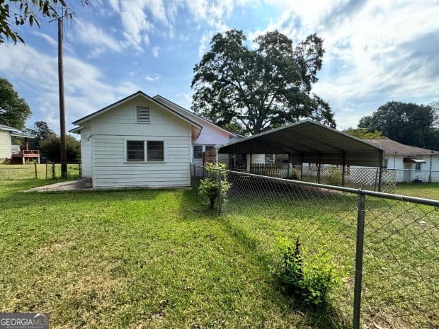 3 bedroom, 1 bathroom, 1,418 sq ft single family residence for sale at 354 Franklin Street, Manchester, GA 31816 — photo 3