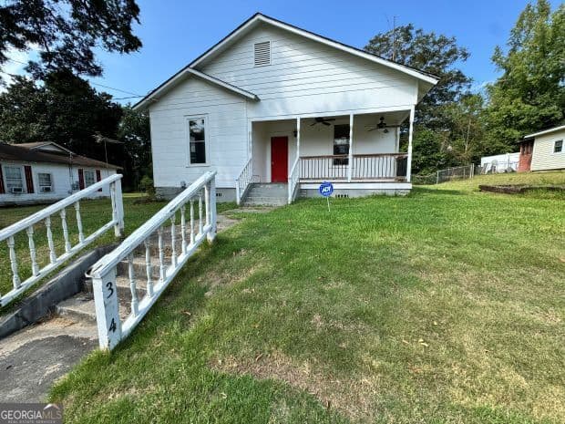 3 bedroom, 1 bathroom, 1,418 sq ft single family residence for sale at 354 Franklin Street, Manchester, GA 31816