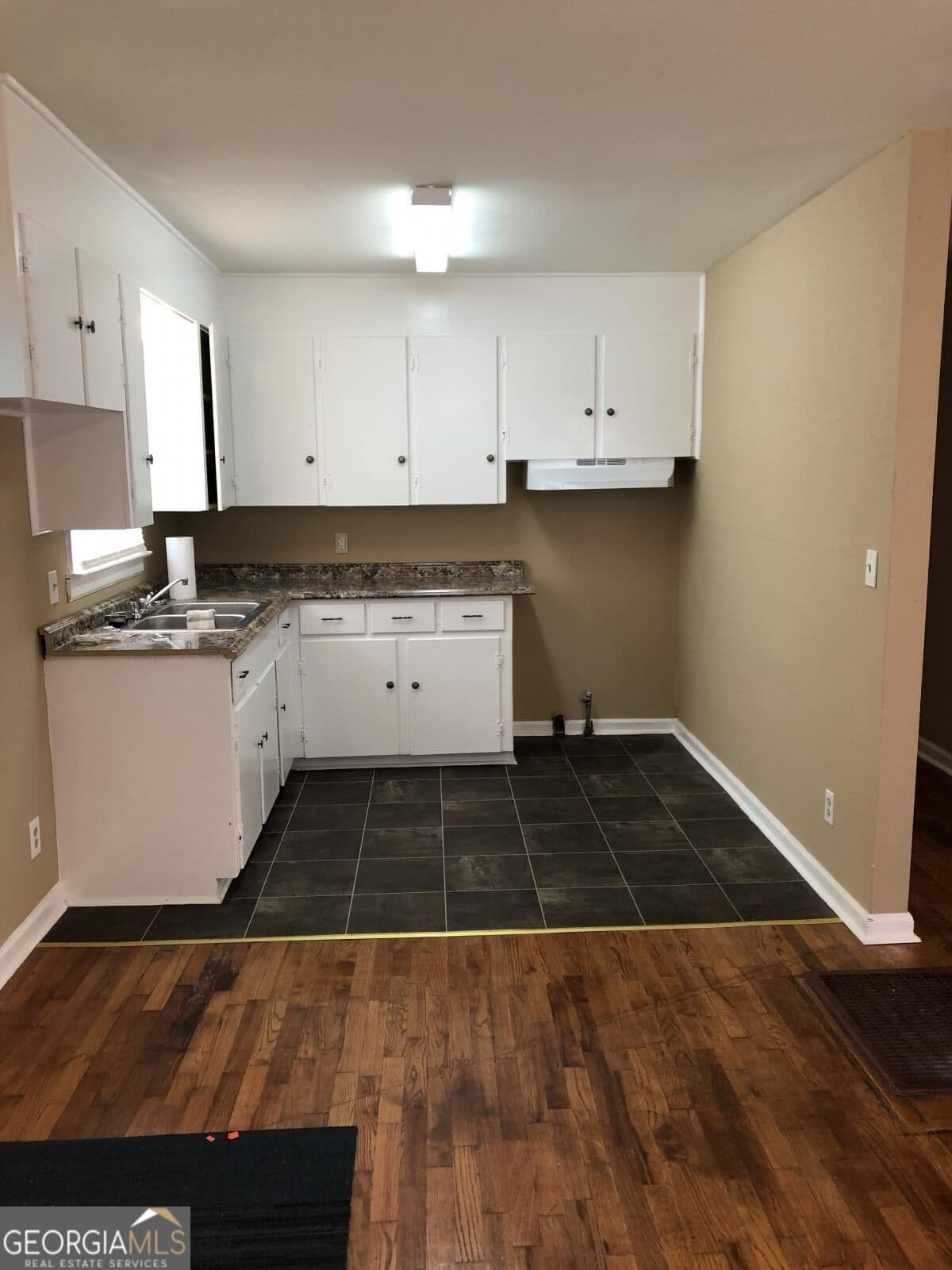 3 bedroom, 1 bathroom, 937 sq ft single family residence for rent at 513 Wilson Avenue, Rome, GA 30161 for $1,375 a month — photo 5