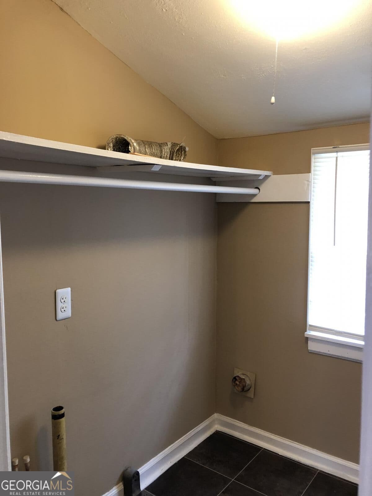 3 bedroom, 1 bathroom, 937 sq ft single family residence for rent at 513 Wilson Avenue, Rome, GA 30161 for $1,375 a month — photo 4