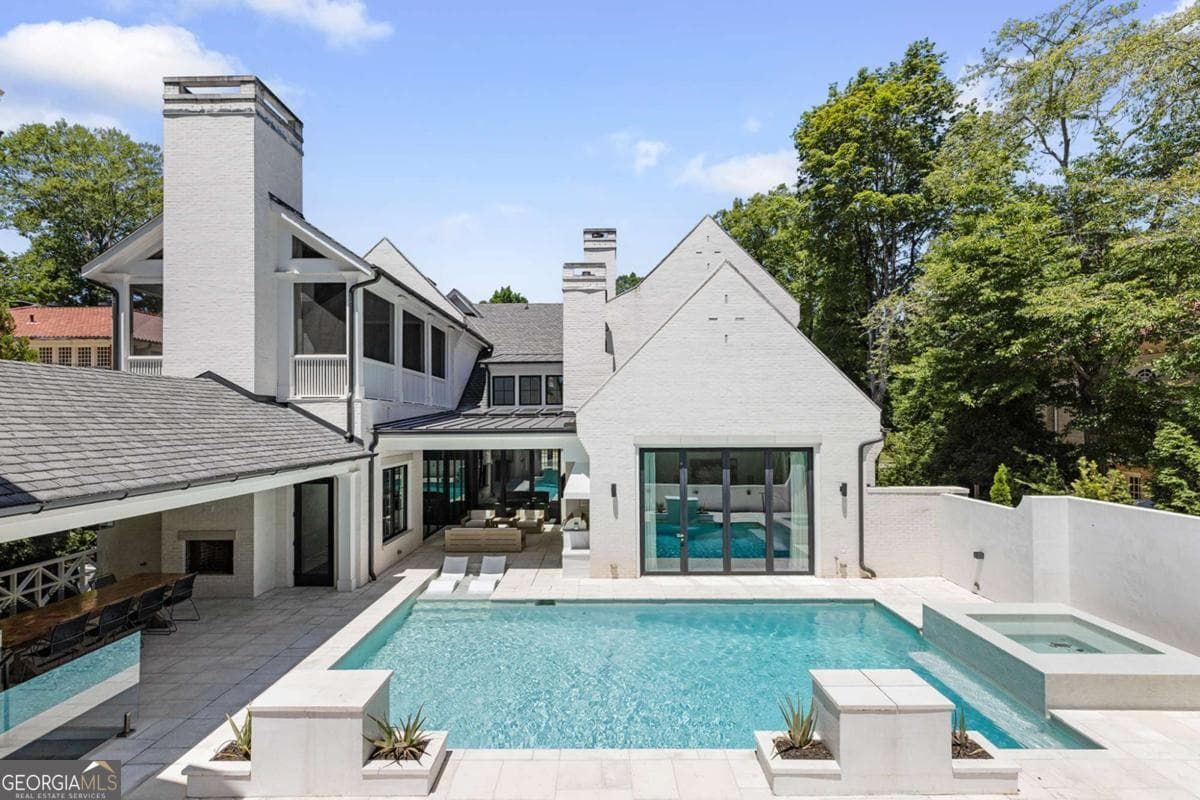 6 bedroom, 7.5 bathroom single family residence for sale at 929 Springdale Road, Atlanta, GA 30306 — photo 3