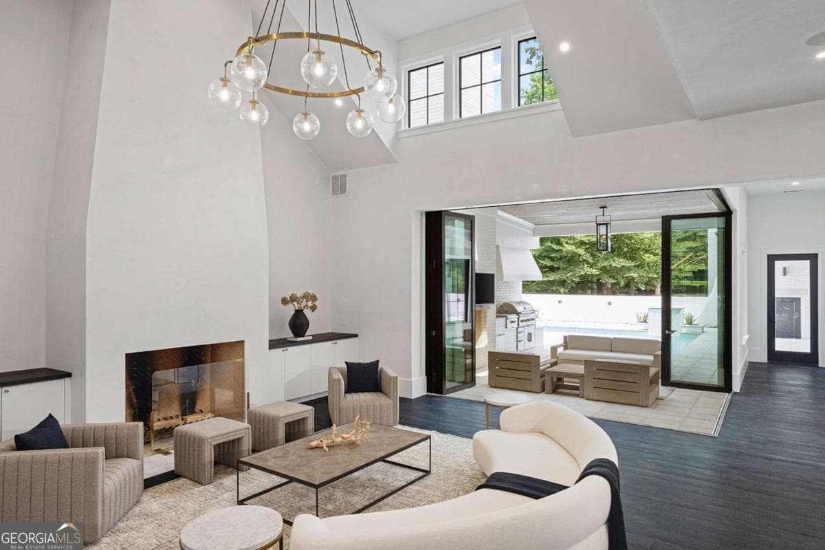 6 bedroom, 7.5 bathroom single family residence for sale at 929 Springdale Road, Atlanta, GA 30306 — photo 9