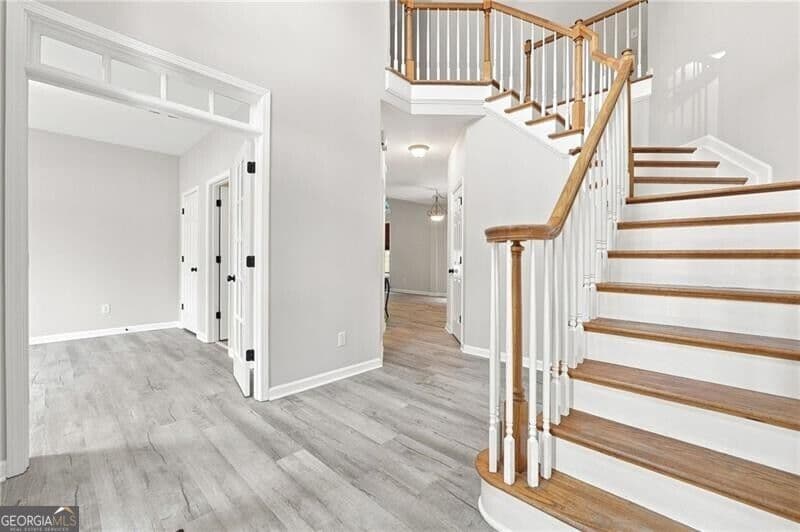 5 bedroom, 3 bathroom, 2,859 sq ft single family residence for sale at 20 Brightwater Cove, Dallas, GA 30157 — photo 6