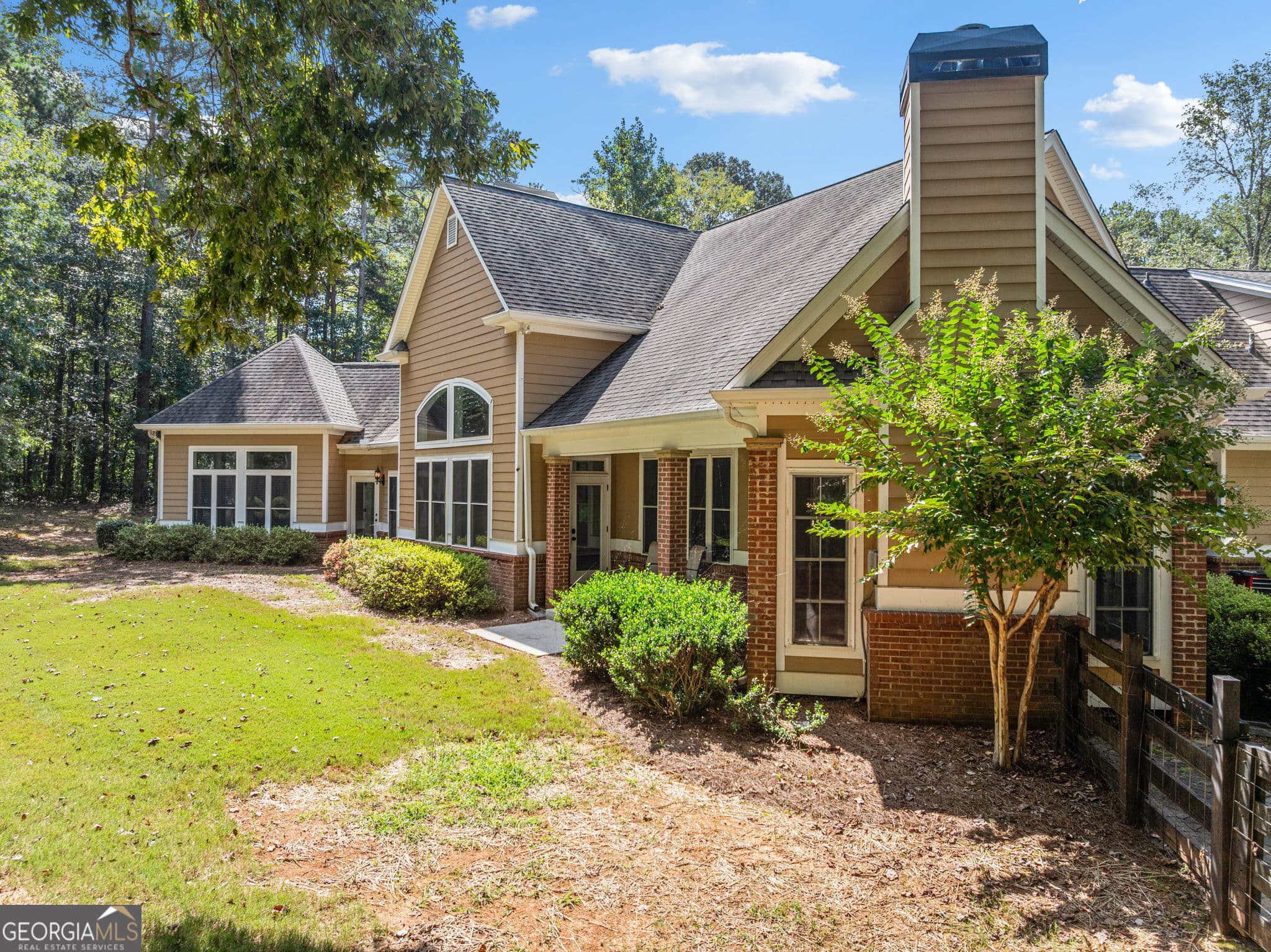 5 bedroom, 4 bathroom, 3,067 sq ft single family residence for sale at 357 Birchwood Drive, Clarkesville, GA 30523 — photo 6
