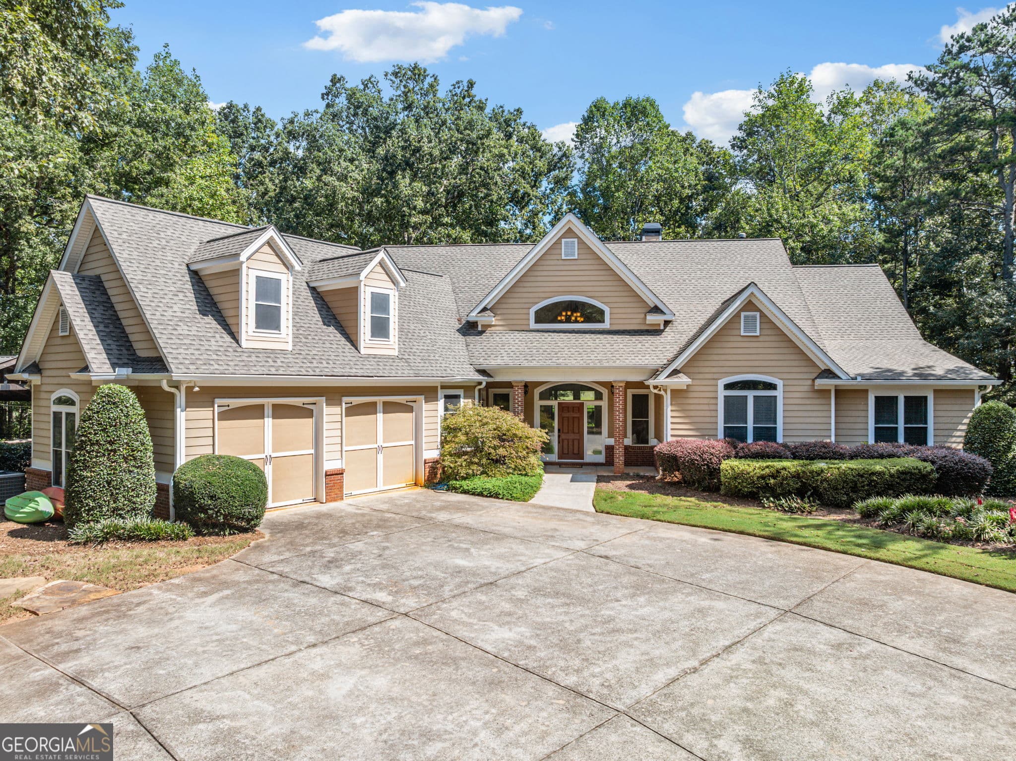 5 bedroom, 4 bathroom, 3,067 sq ft single family residence for sale at 357 Birchwood Drive, Clarkesville, GA 30523