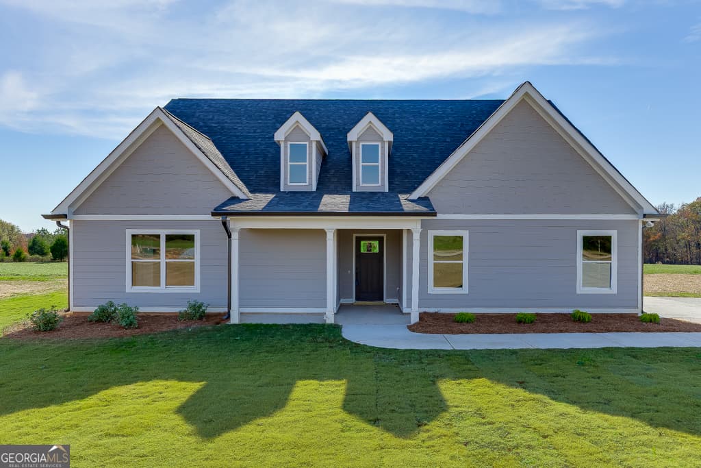3 bedroom, 2 bathroom, 1,996 sq ft single family residence sold at 129 Creek Stone Drive 6, Hartwell, GA 30643