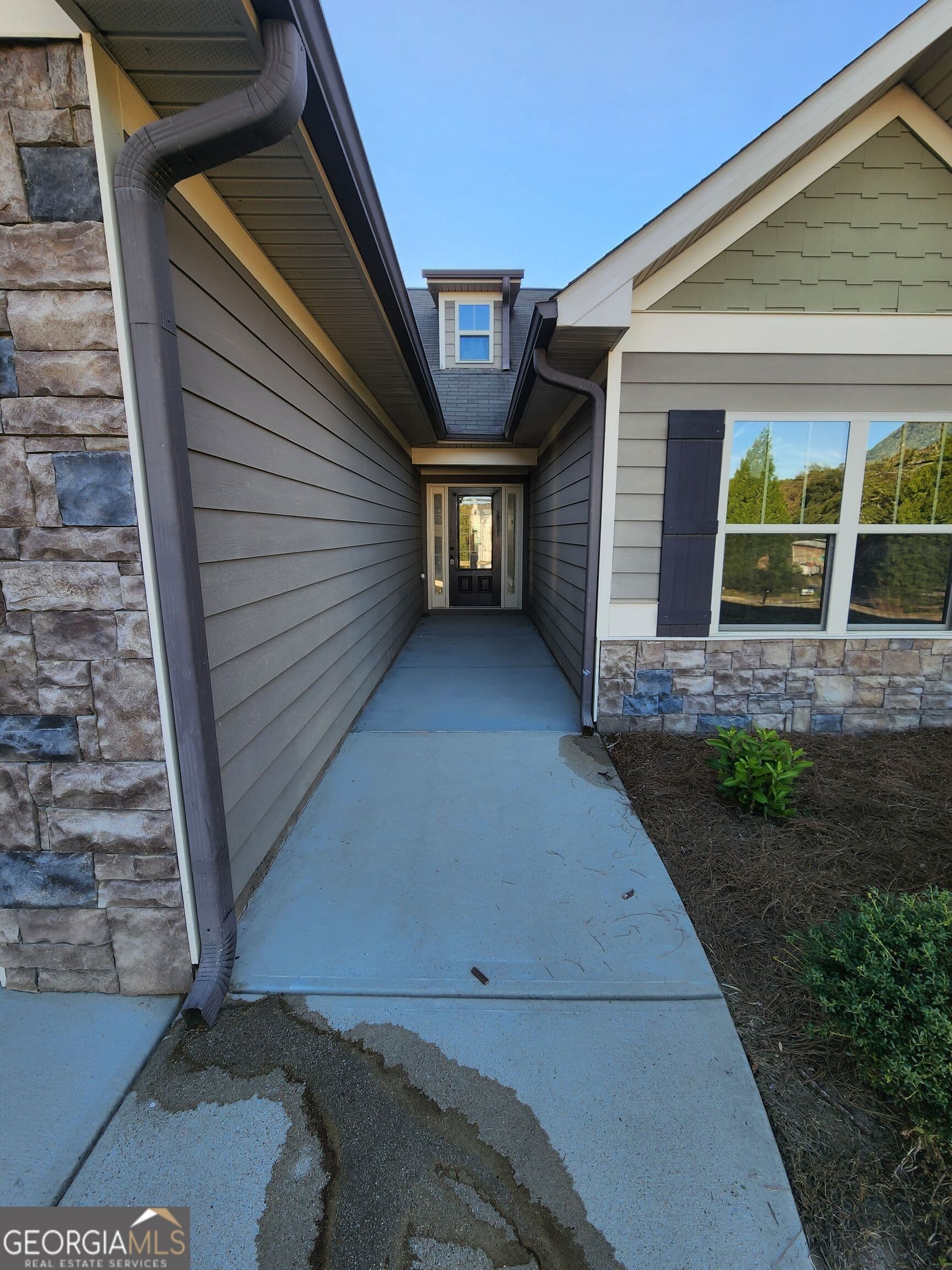 4 bedroom, 2 bathroom, 2,036 sq ft single family residence for sale at 30 Bridgemill Drive, Douglasville, GA 30134 — photo 7