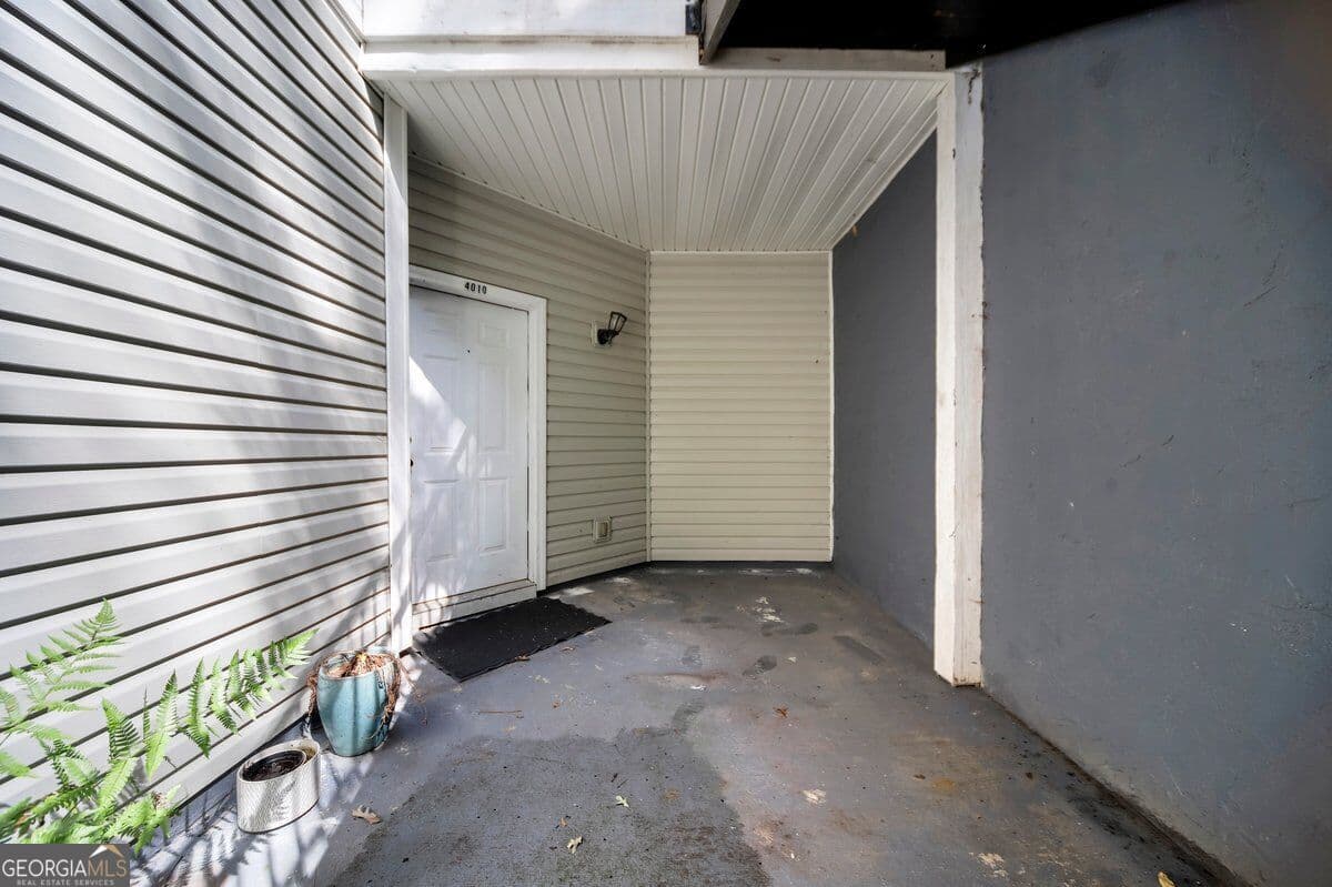 2 bedroom, 2 bathroom, 1,177 sq ft condominium for sale at 4010 Orchard Hill Terrace, Stone Mountain, GA 30083 — photo 5