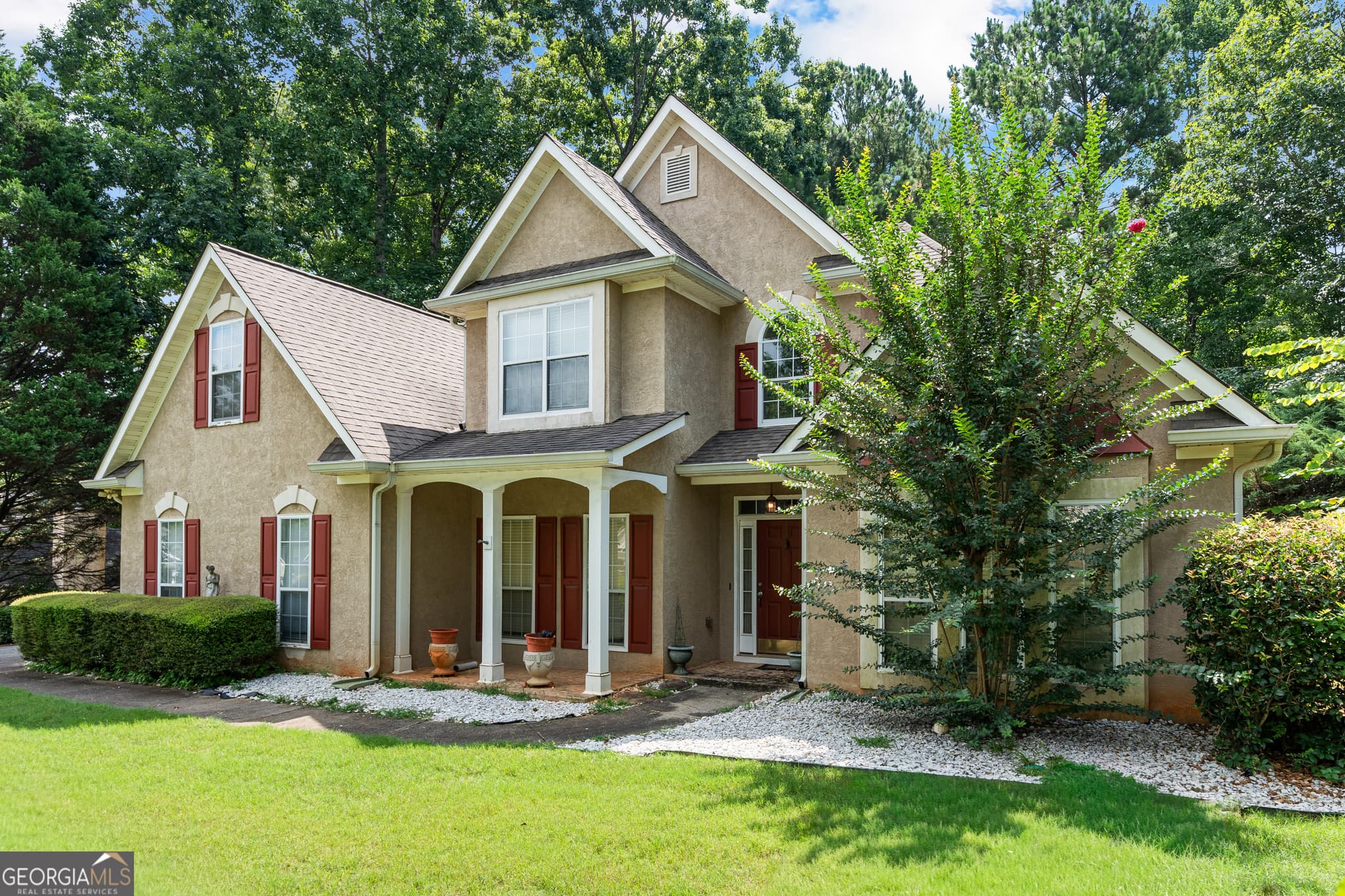 3 bedroom, 2.5 bathroom, 2,174 sq ft single family residence sold at 120 Willow Hill Lane, Stockbridge, GA 30281