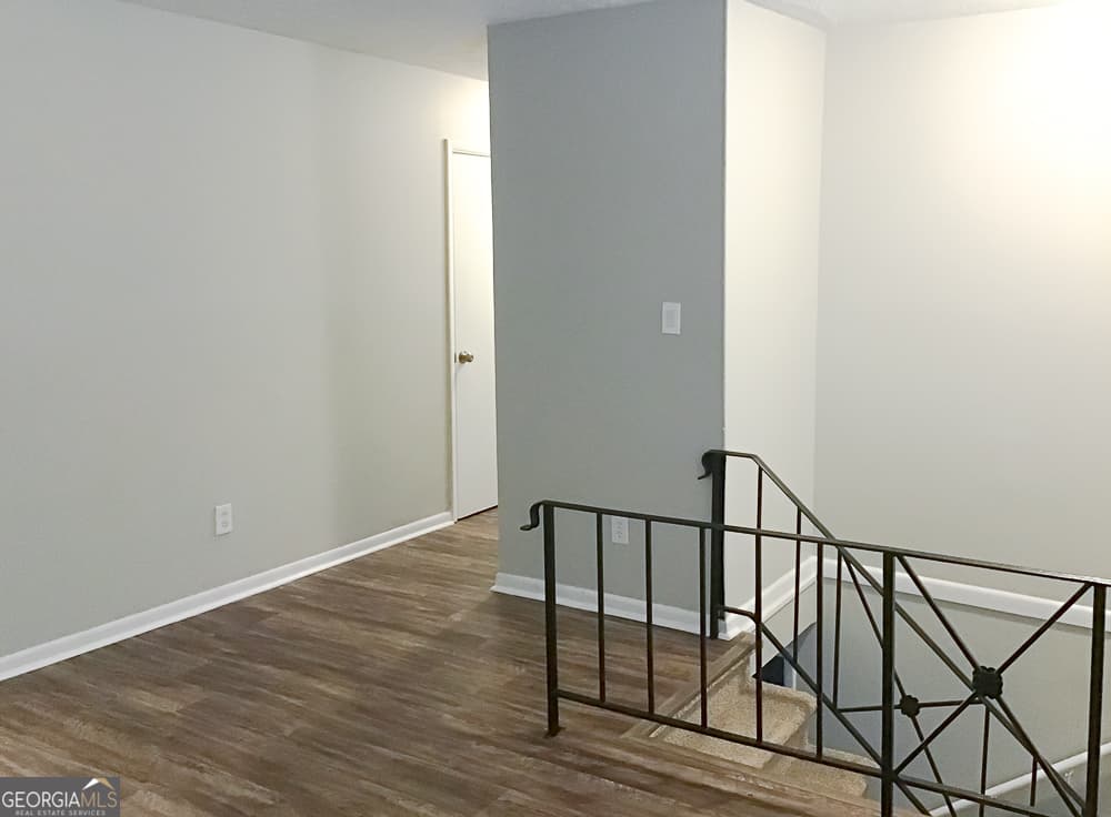 3 bedroom, 2 bathroom, 1,332 sq ft single family residence for sale at 4666 Edwina Lane, Atlanta, GA 30331 — photo 2