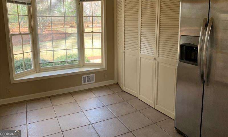 5 bedroom, 3.5 bathroom single family residence for rent at 1455 Spalding Drive, Sandy Springs, GA 30350 for $3,800 a month — photo 10