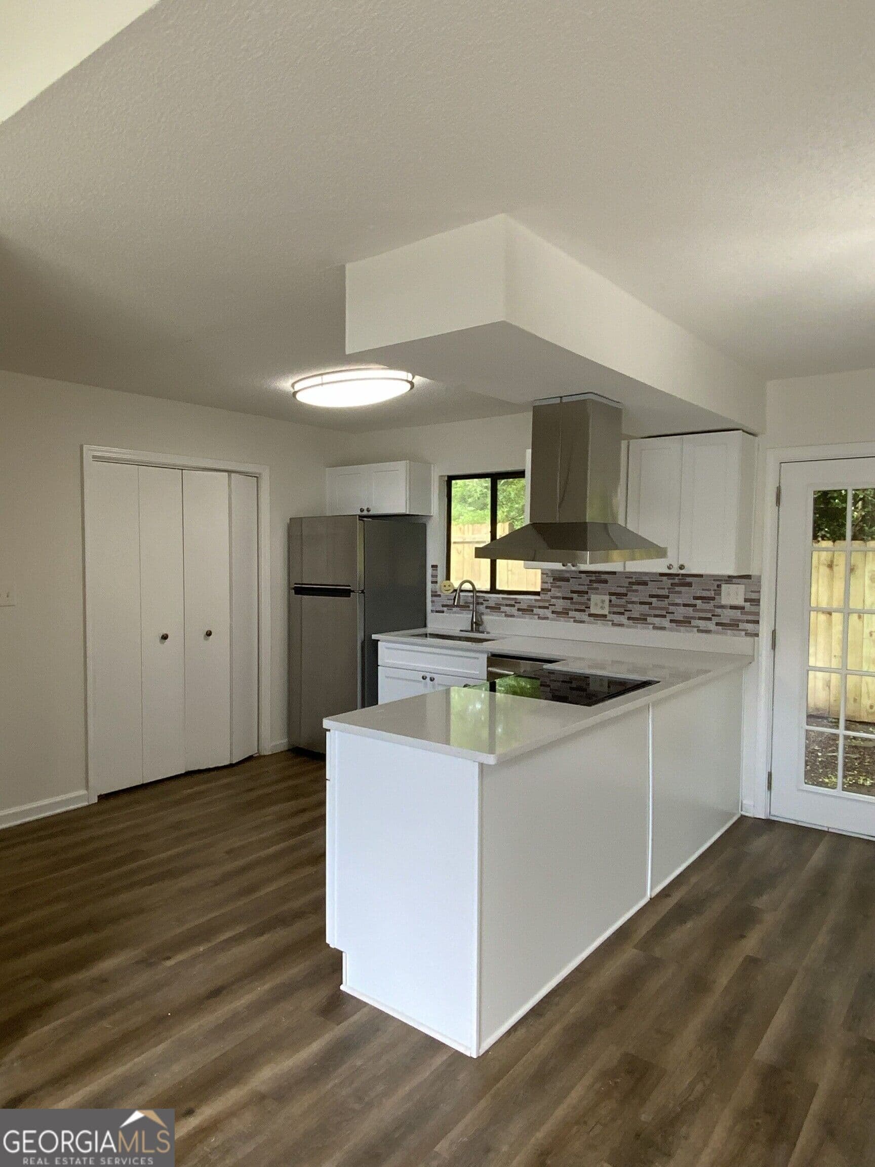 3 bedroom, 1 bathroom, 1,473 sq ft duplex for rent at 3975 Darryl Lane, Gainesville, GA 30506 for $1,750 a month — photo 4