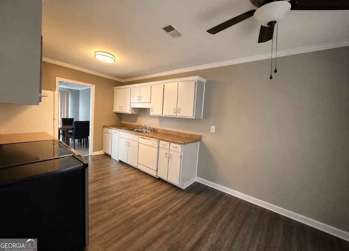 2 bedroom, 2 bathroom, 1,482 sq ft condominium for sale at 6354 Shannon Parkway 14F, Union City, GA 30291 — photo 10