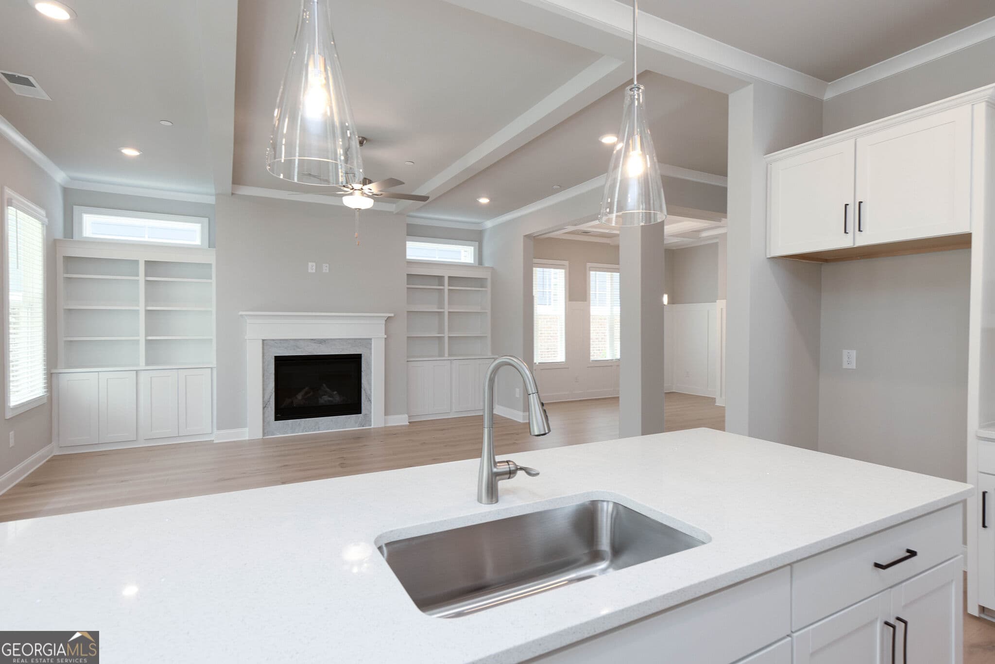 4 bedroom, 3.5 bathroom, 2,676 sq ft single family residence for sale at 5635 Meadowstone Walk, Kennesaw, GA 30152 — photo 9