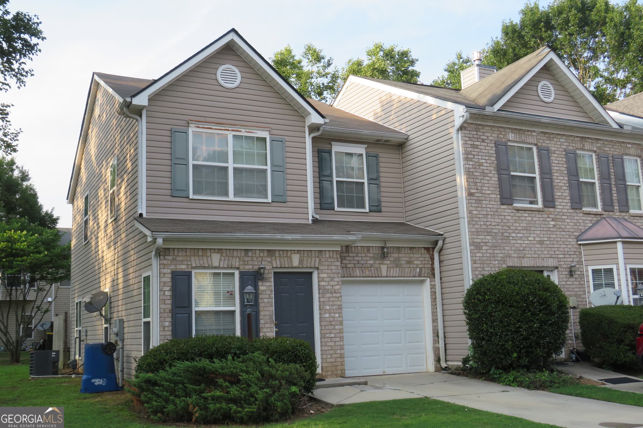 2 bedroom, 2.5 bathroom, 1,410 sq ft townhouse for rent at 2718 ROCKY Court, South Fulton, GA 30349 for $1,600 a month — photo 1 of 1