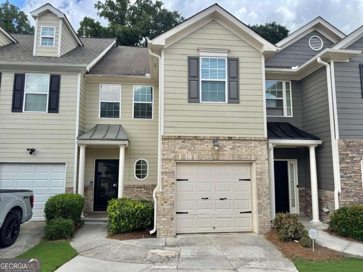 3 bedroom, 2.5 bathroom, 1,660 sq ft townhouse for rent at 6418 Mossy Oak Landing, Braselton, GA 30517 for $1,750 a month — photo 1 of 1