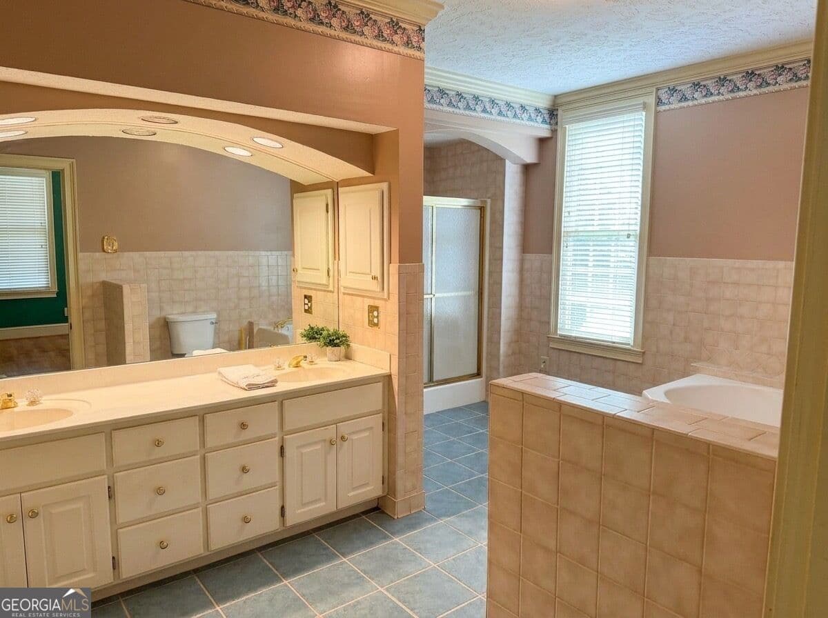 3 bedroom, 2 bathroom, 4,620 sq ft single family residence for sale at 202 S Madison Avenue, Eatonton, GA 31024 — photo 10