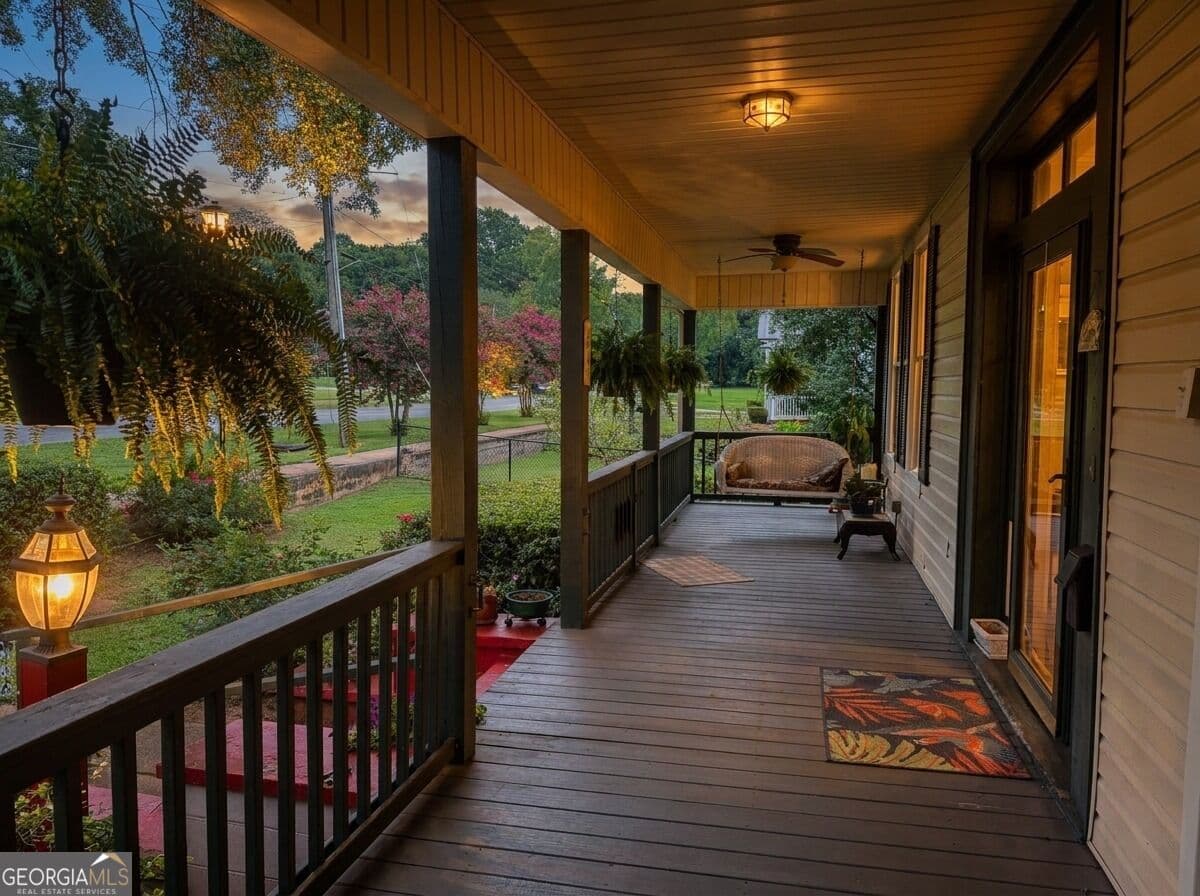 3 bedroom, 2 bathroom, 4,620 sq ft single family residence for sale at 202 S Madison Avenue, Eatonton, GA 31024 — photo 4